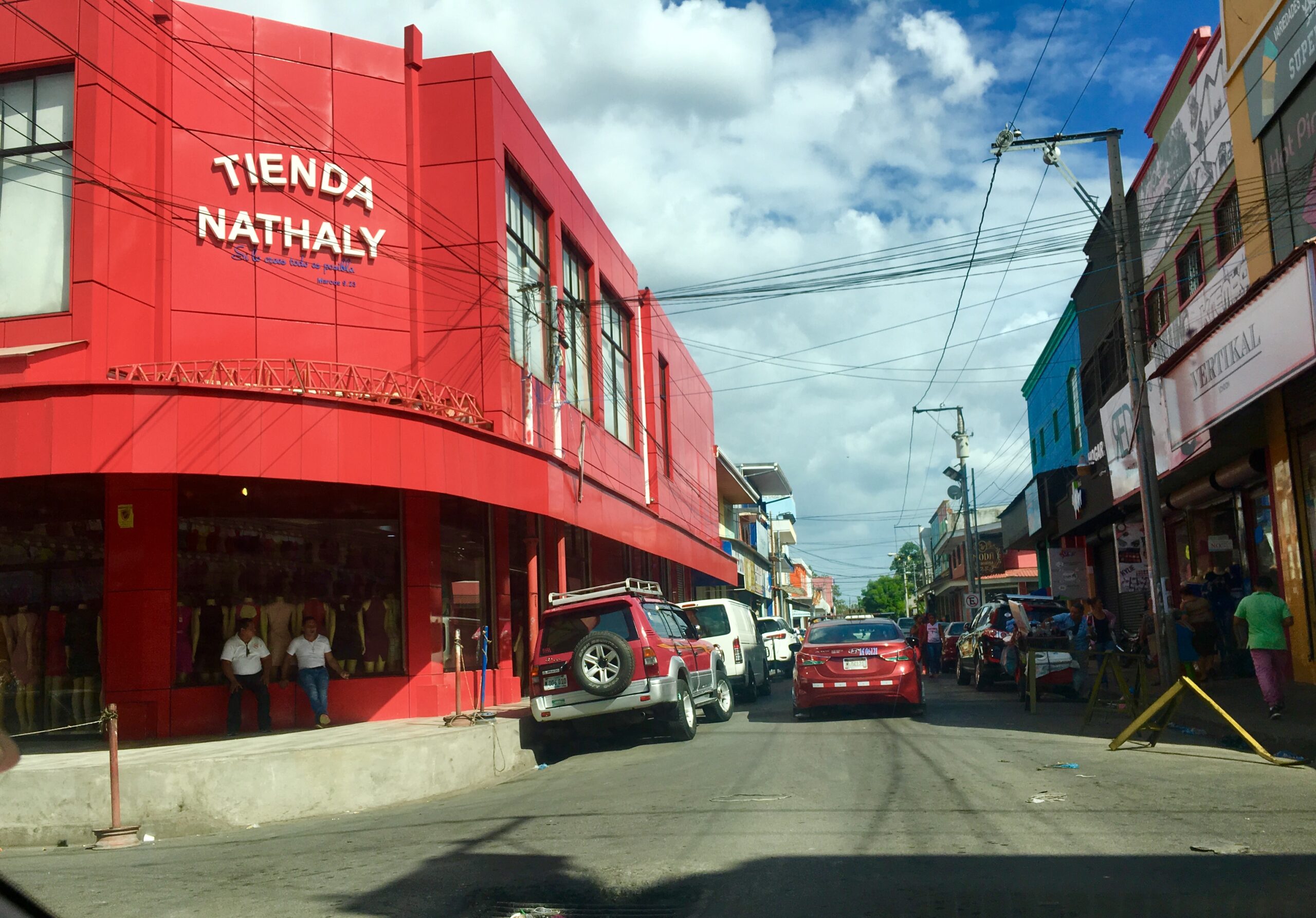 Mercado Oriental deberá comenzar a vender online en Managua